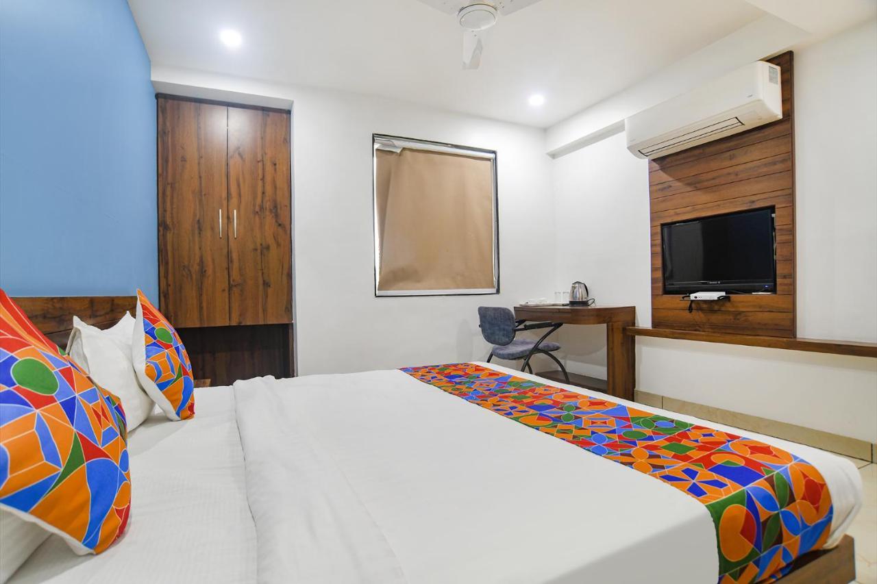 Fabhotel Blue Marine Индор Екстериор снимка