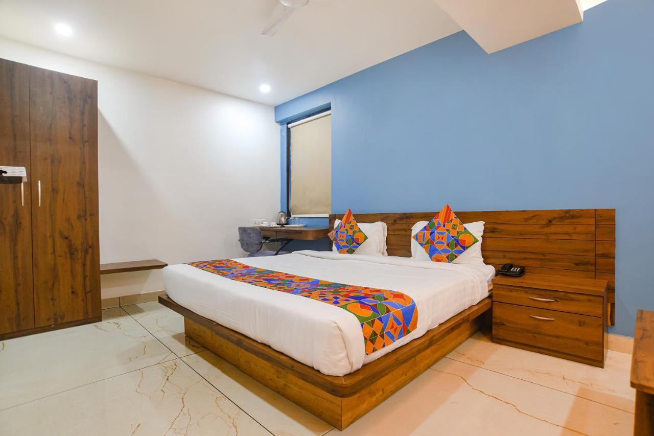 Fabhotel Blue Marine Индор Екстериор снимка